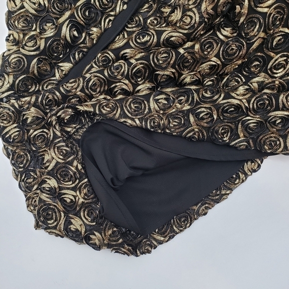 ALICE BY TEMPERLEY Donna Lamé Rosette-appliquéd Tulle Mini Skirt - Picture 8 of 12